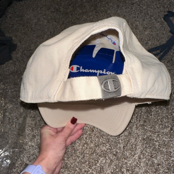 Champion hat - Picture 4 of 5